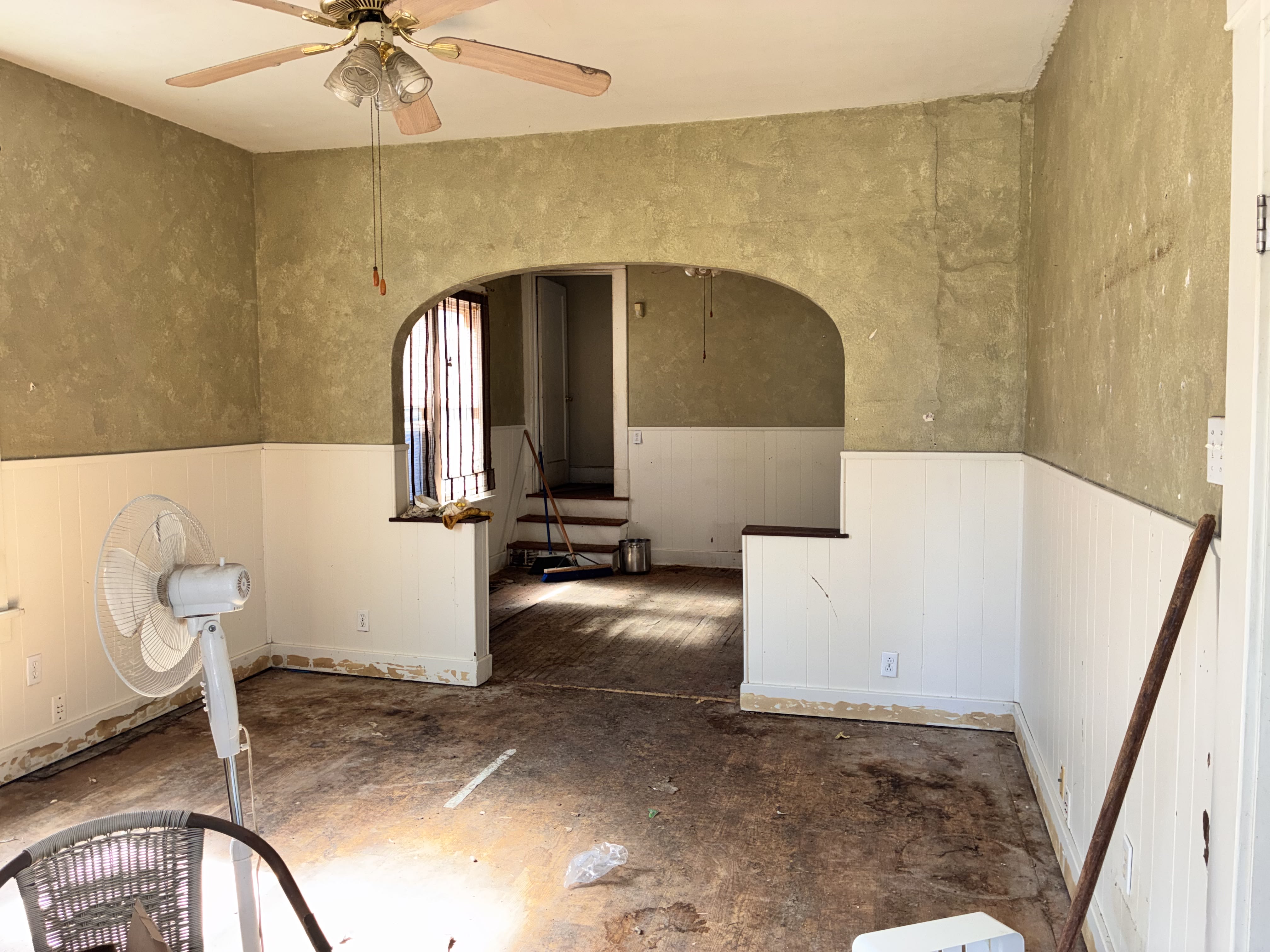 2317 Grand Avenue – photo 5