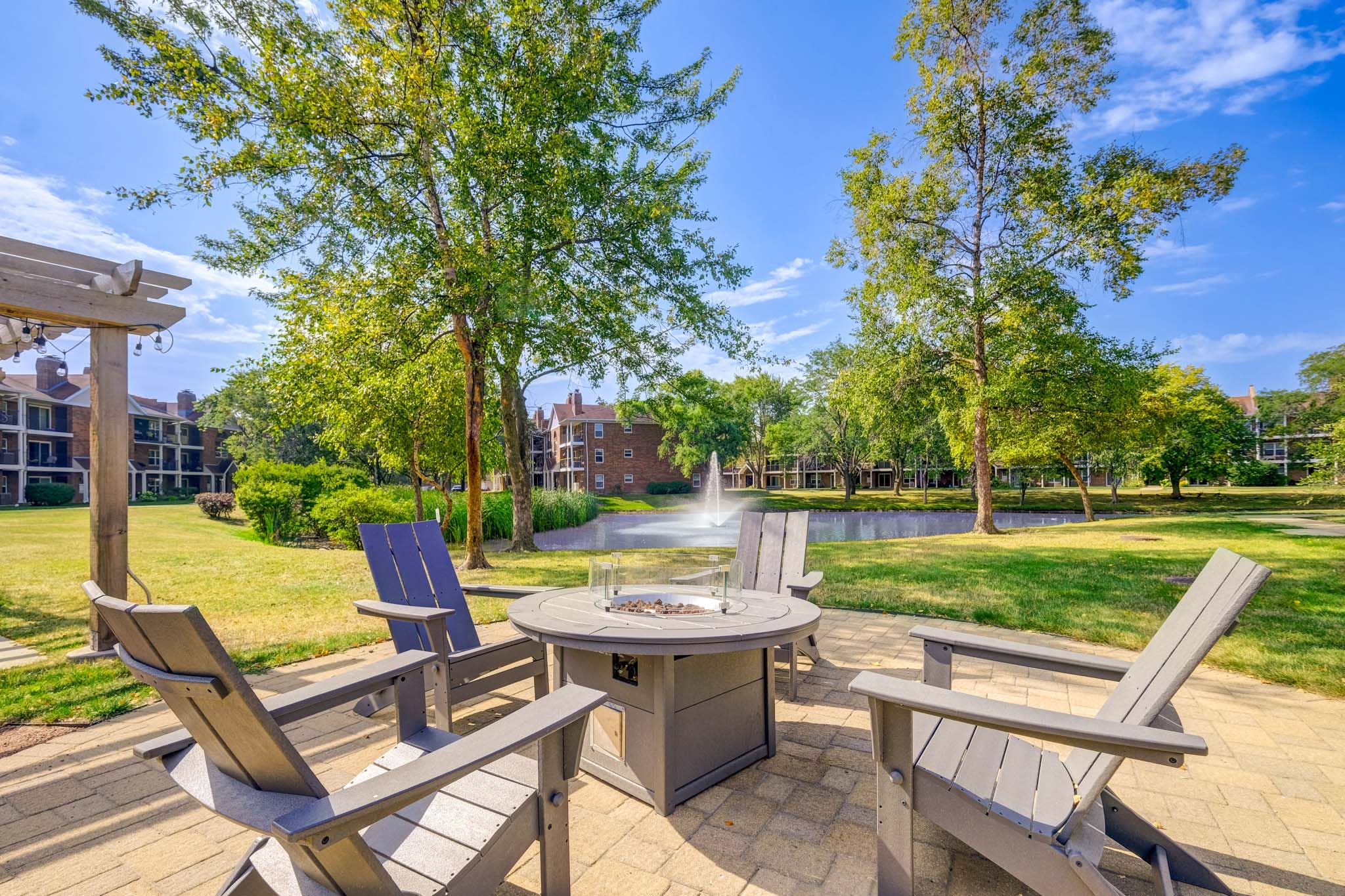 Avery at Arlington Lakes – photo 3