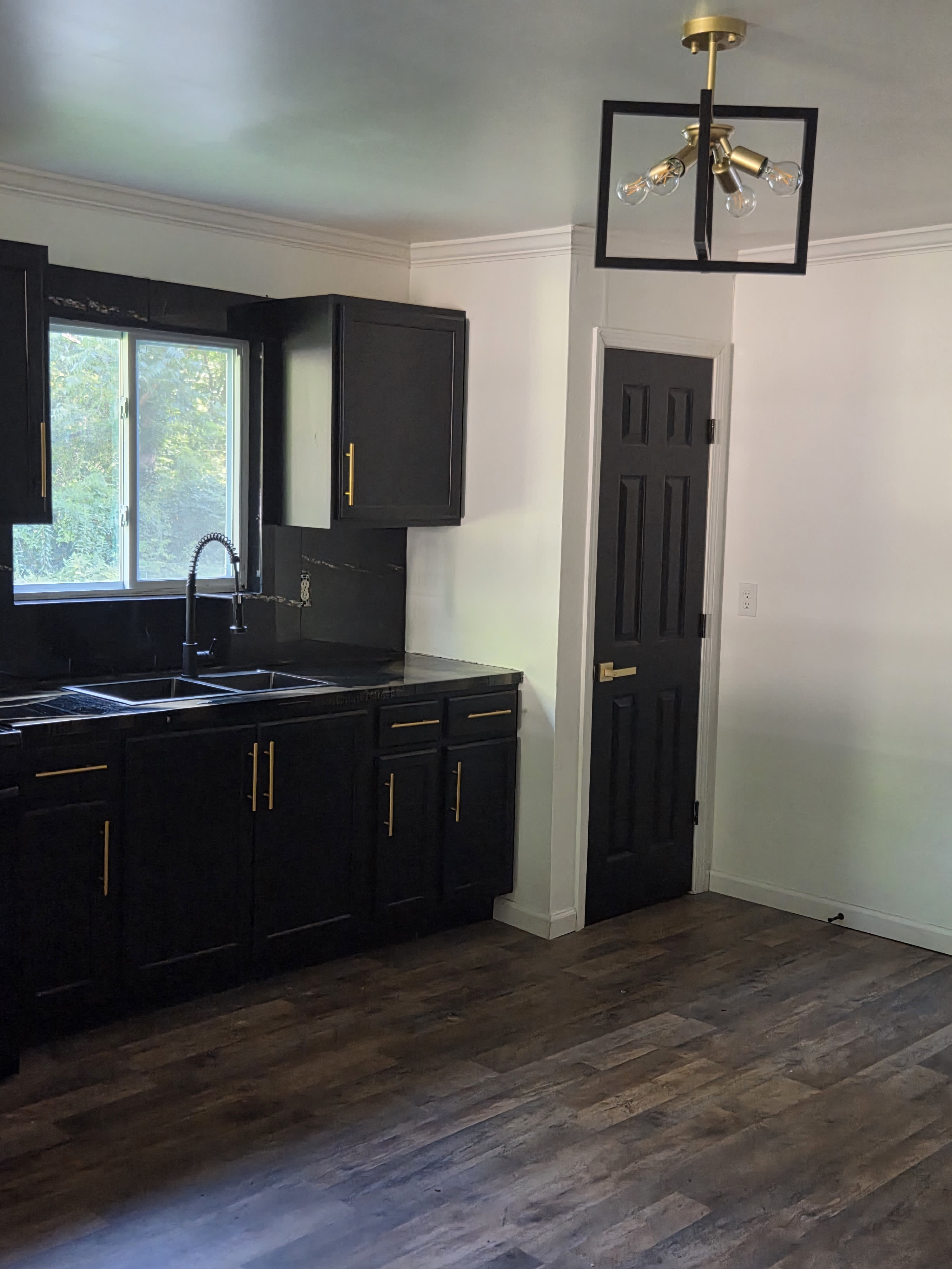 408 6th Avenue Southwest – photo 4
