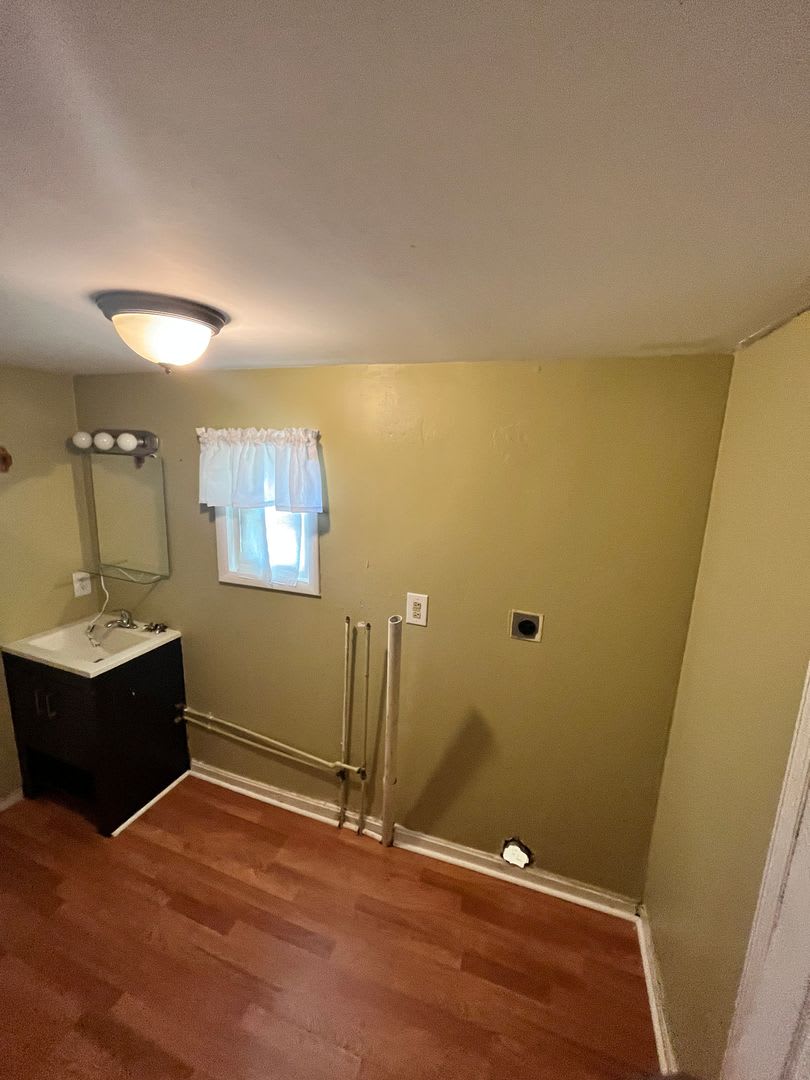 3 Bedroom Home in Reading! – photo 4