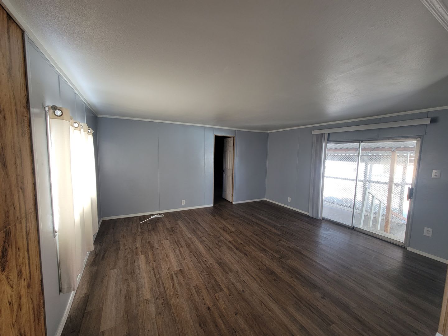 2 Bedroom Mobile Located In Bullhead City – photo 3