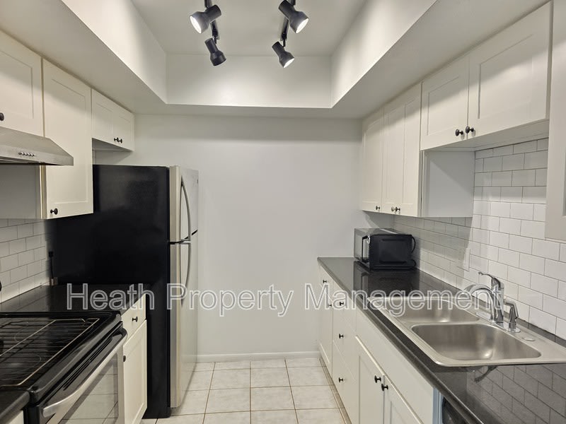 605 N Keene Rd – photo 3