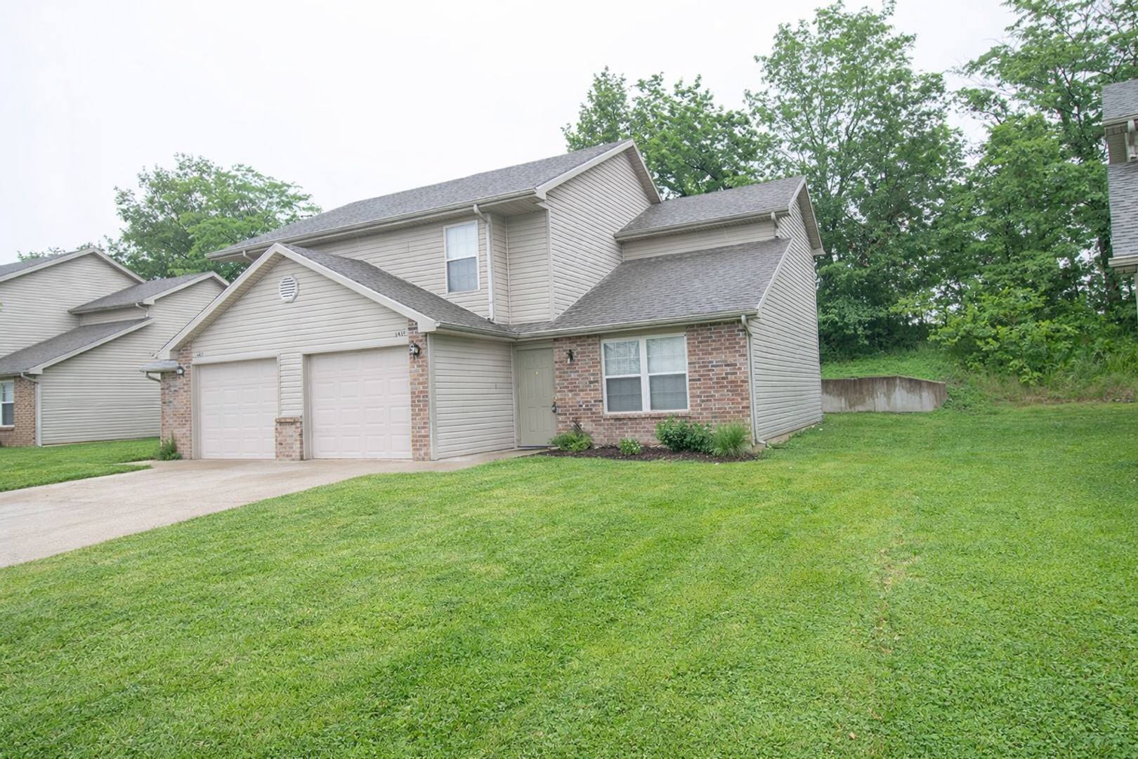 Large 4 bedroom Duplex – photo 1