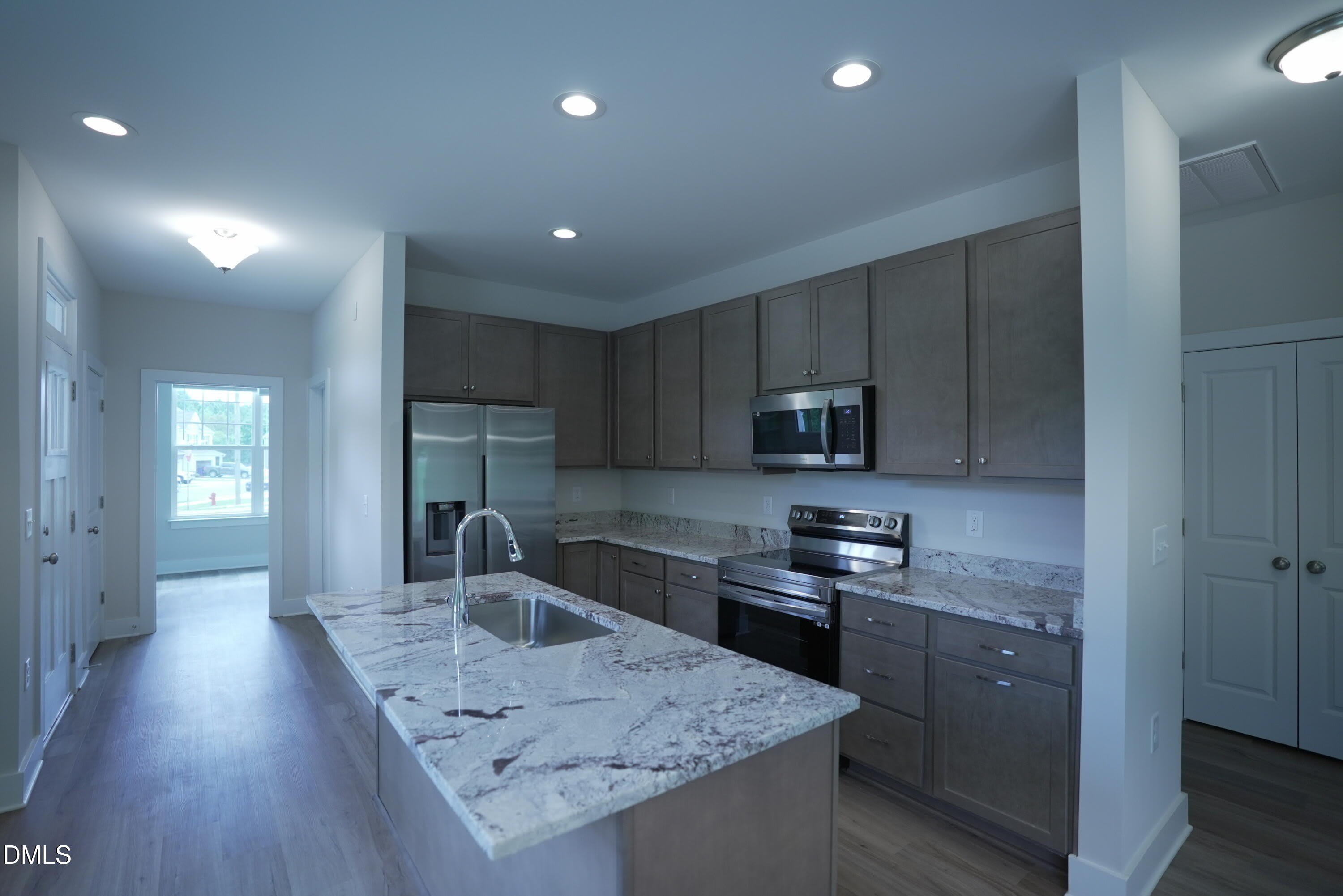 919 Hillman Lane – photo 5