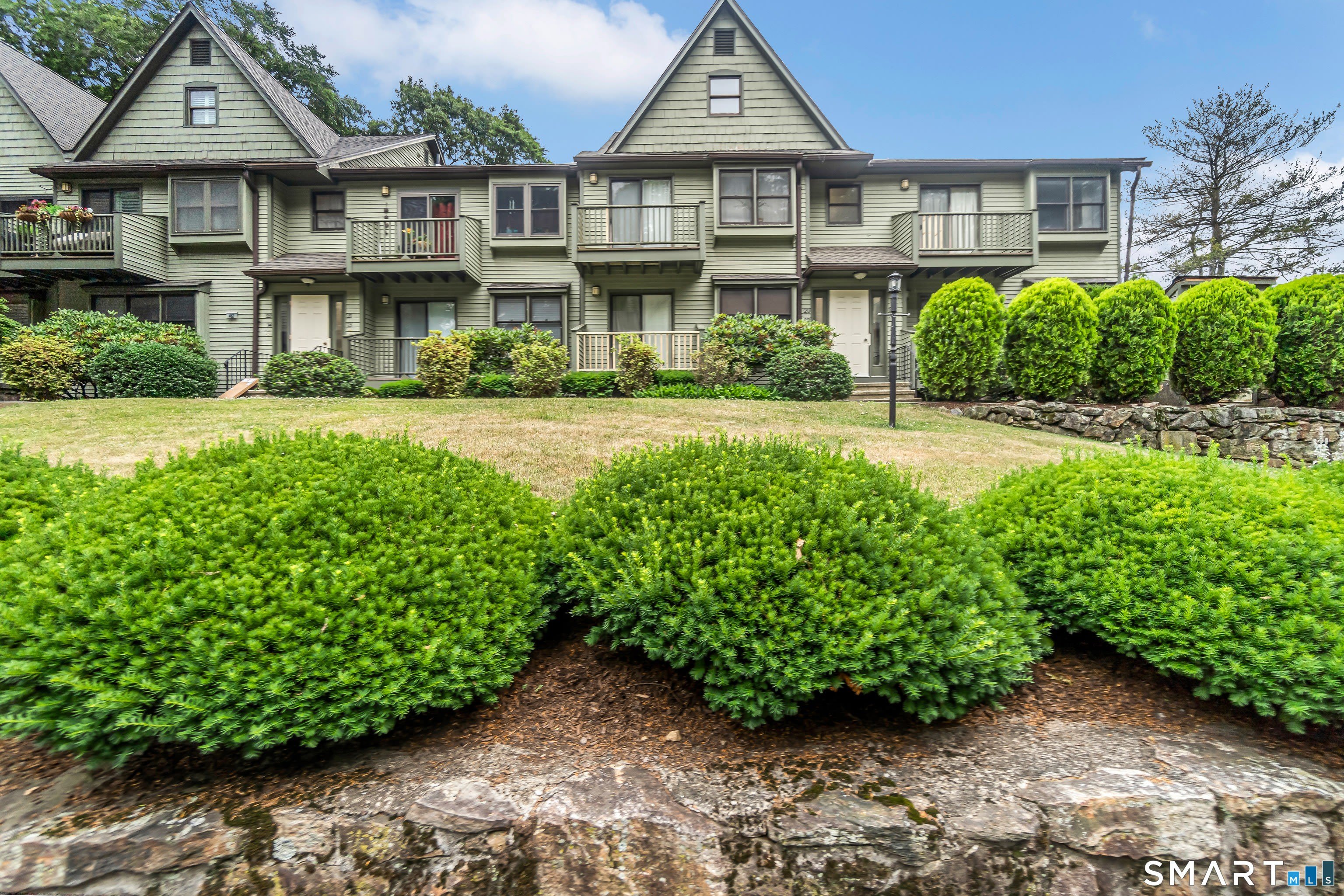 462 Glendale Avenue – photo 1