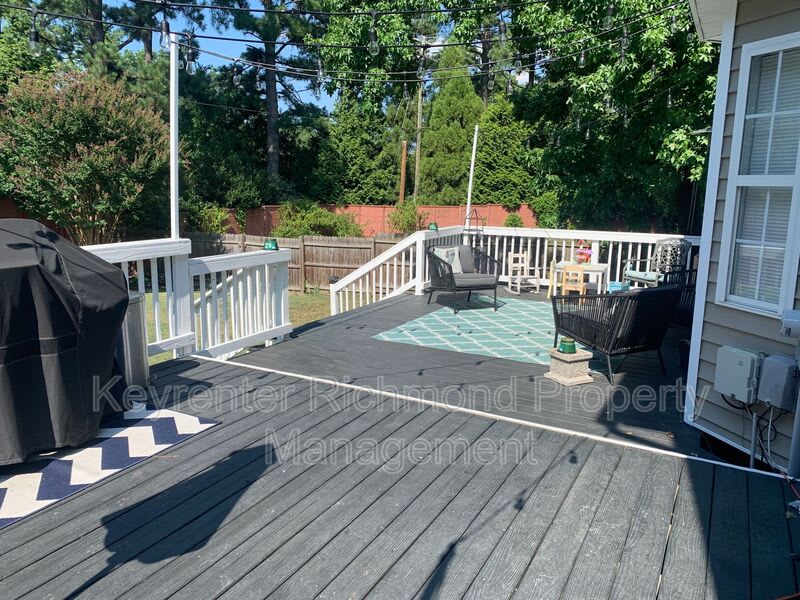 2010 Colgate Avenue – photo 3