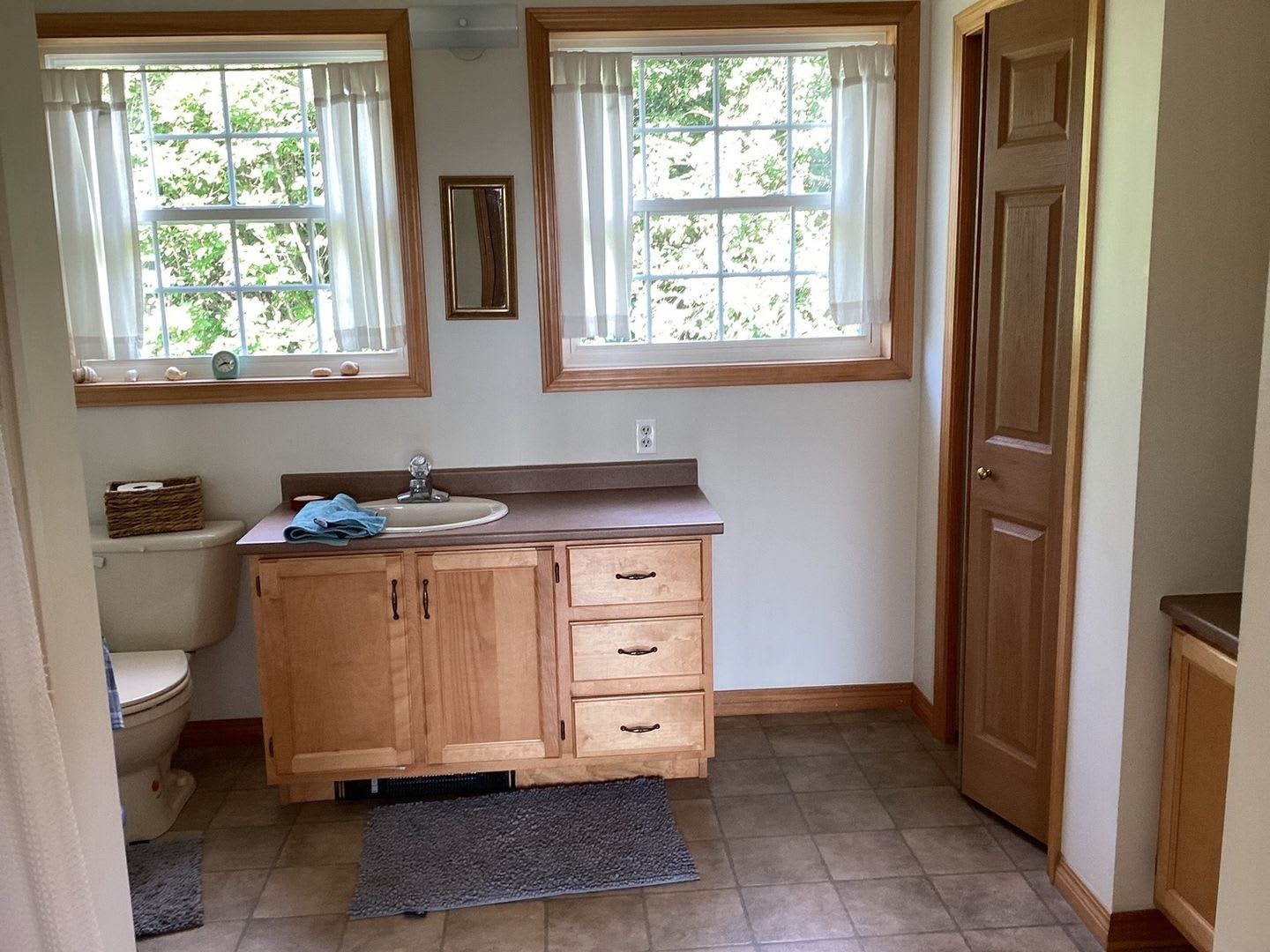 Charming 1BR House in Lubec – photo 4
