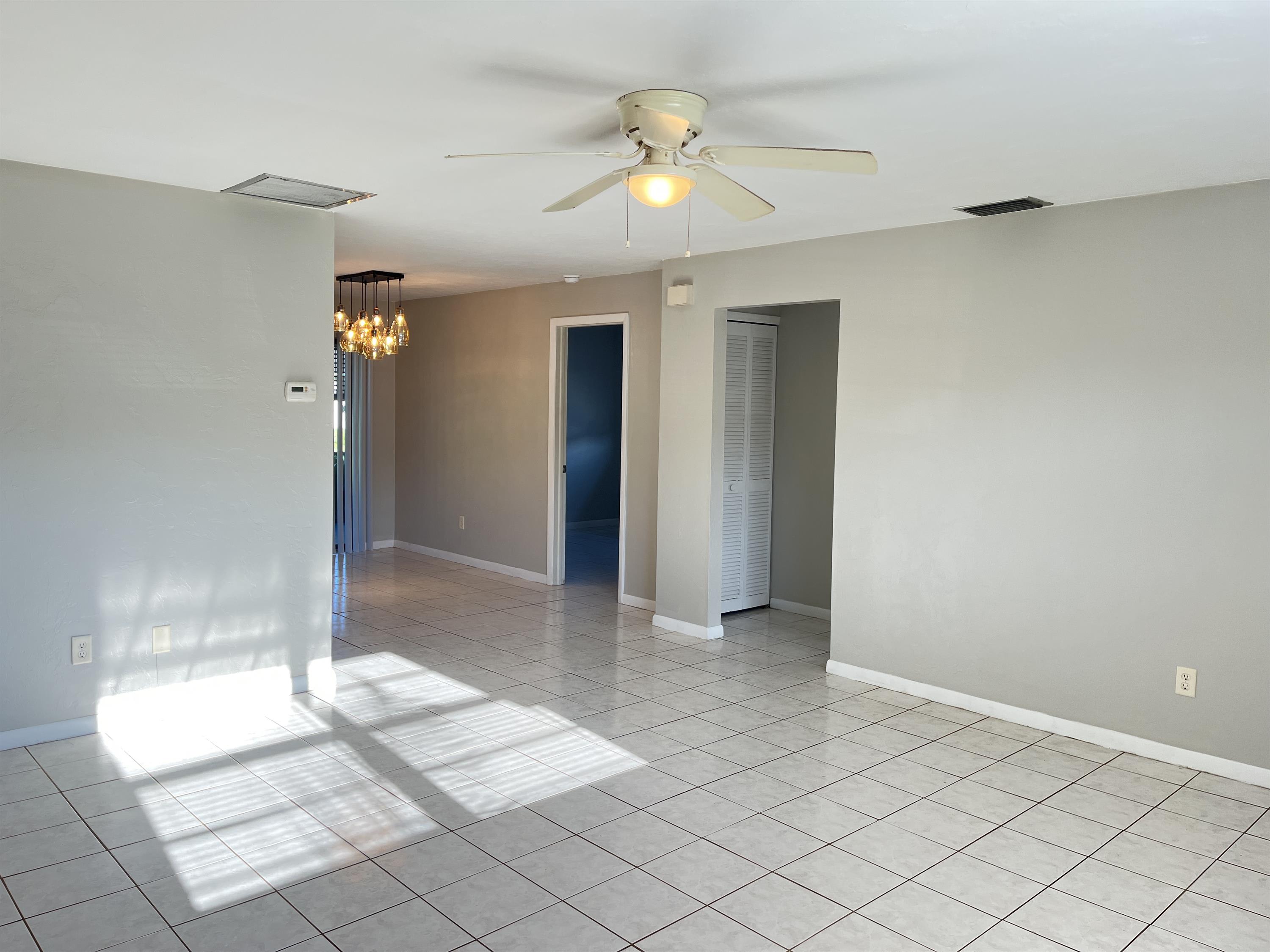 940 Se 24Th Ave – photo 2