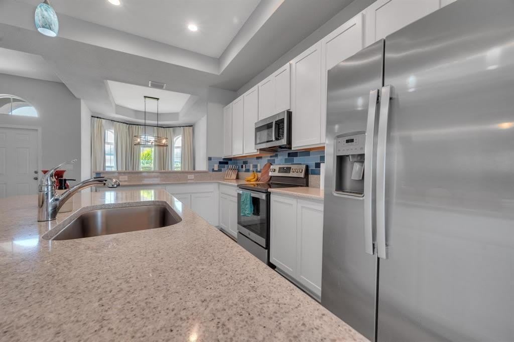 408 Seafoam Circle – photo 4