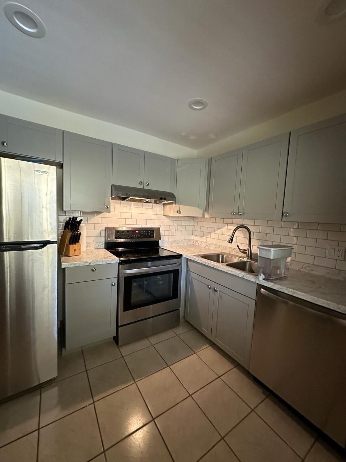 132 S Cypress Road – photo 1