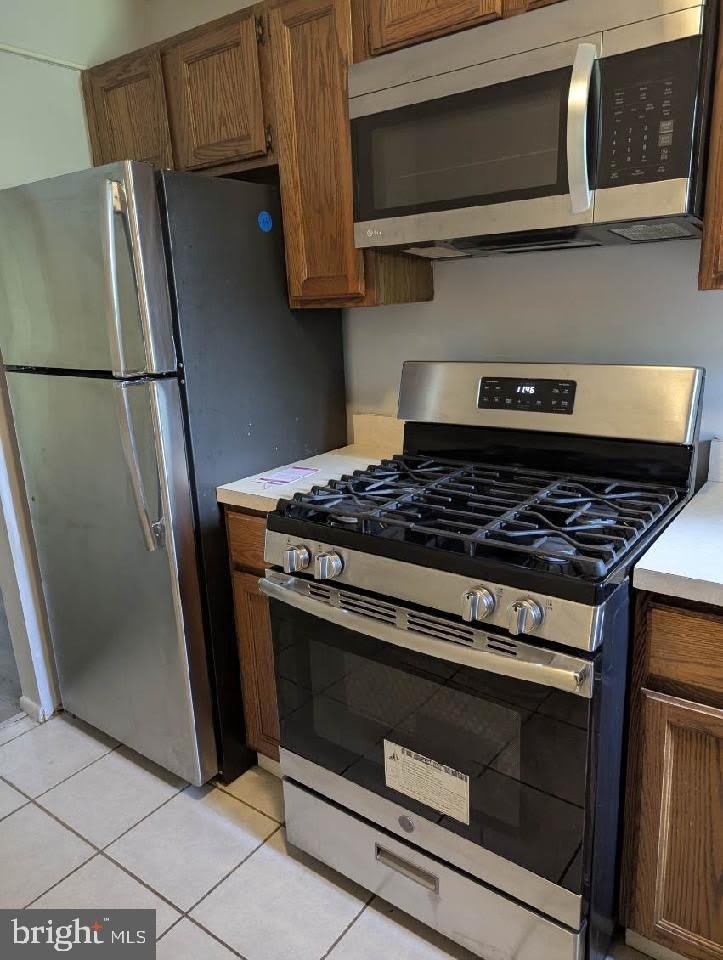 11312 CHERRY HILL Road – photo 3