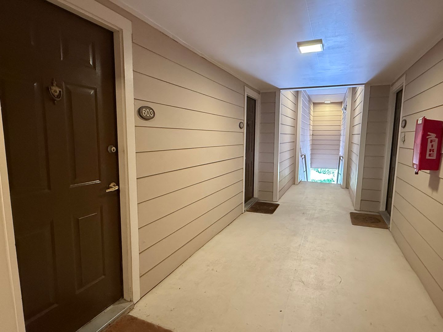 Unfurnished Two Bedroom Brighton Bay Villa With Garage – photo 2
