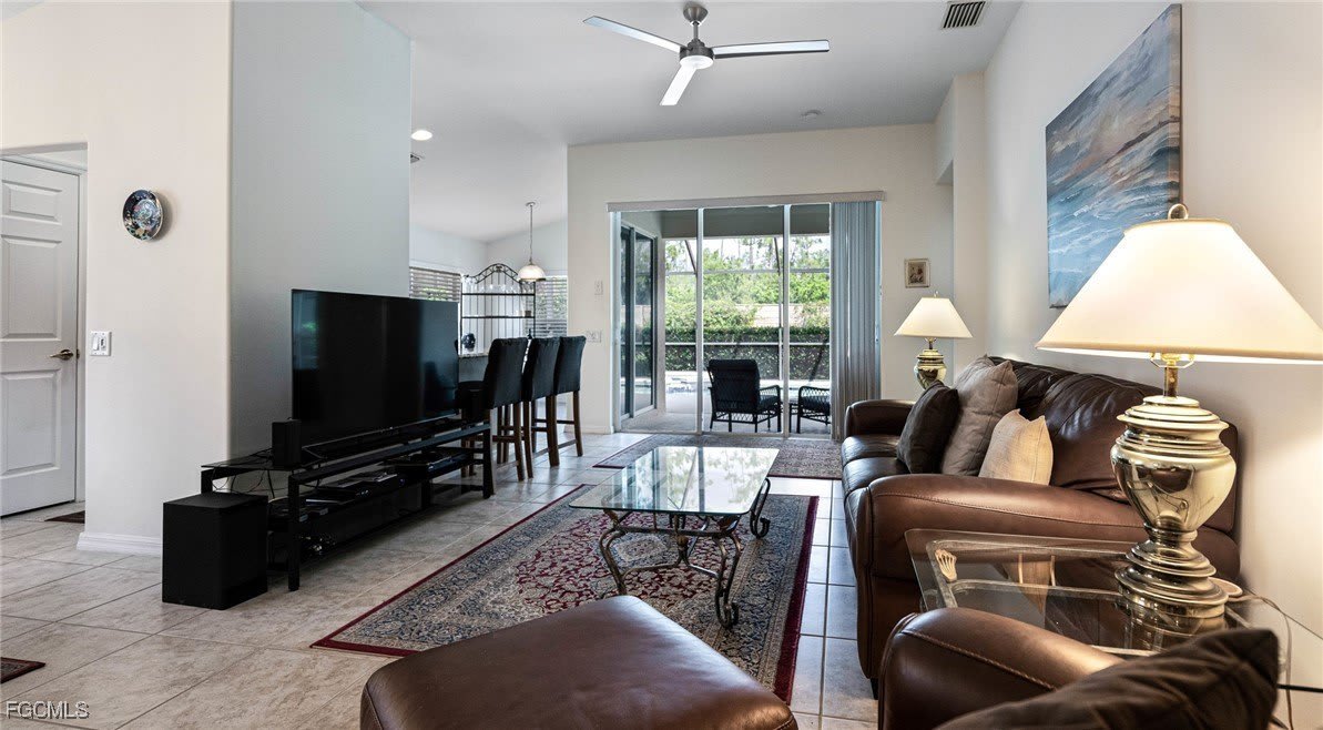 10082 Oakhurst Way – photo 5