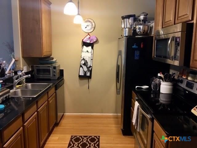 13420 Lyndhurst Street – photo 5