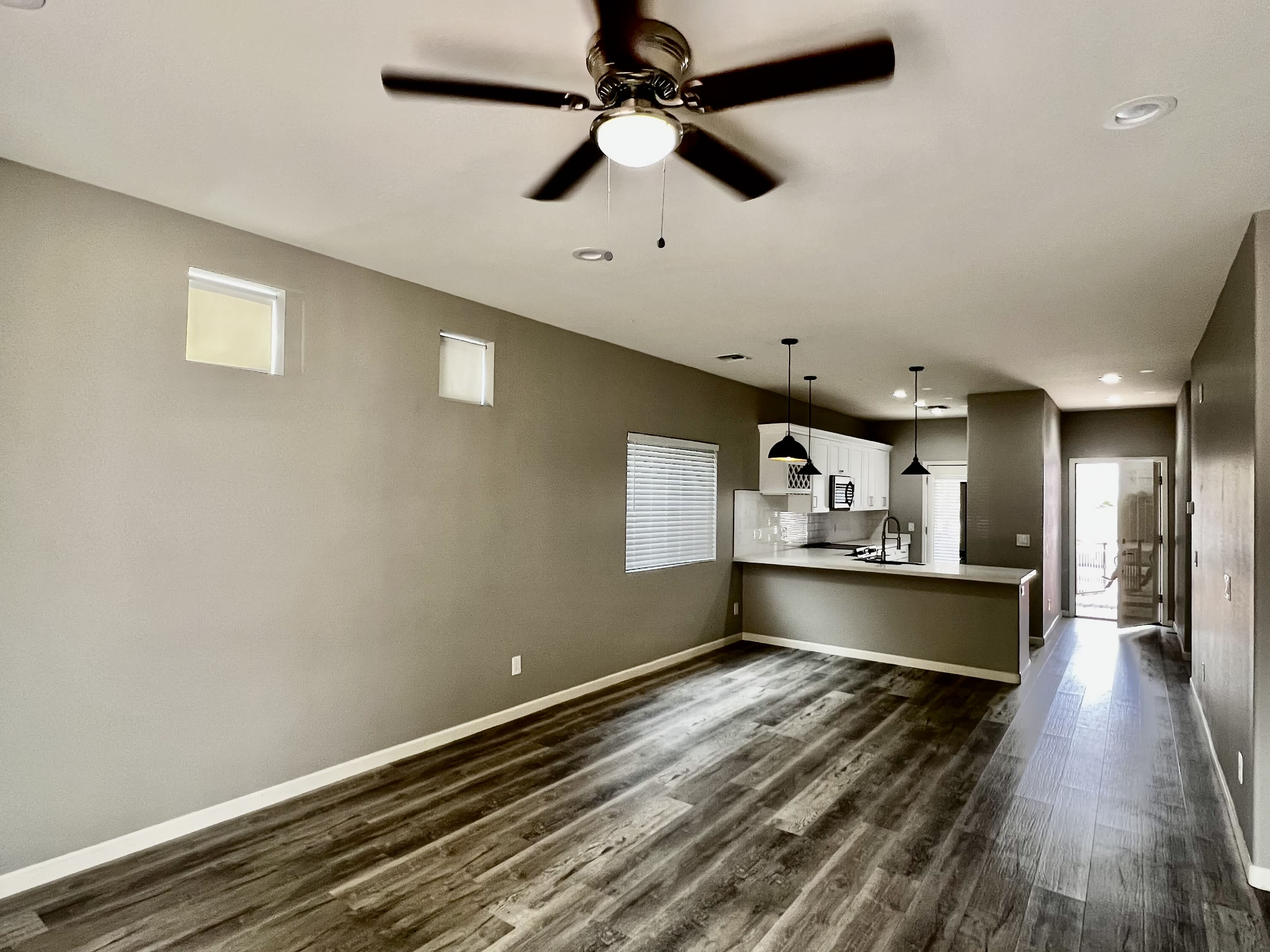 8017 S 6Th Dr – photo 4