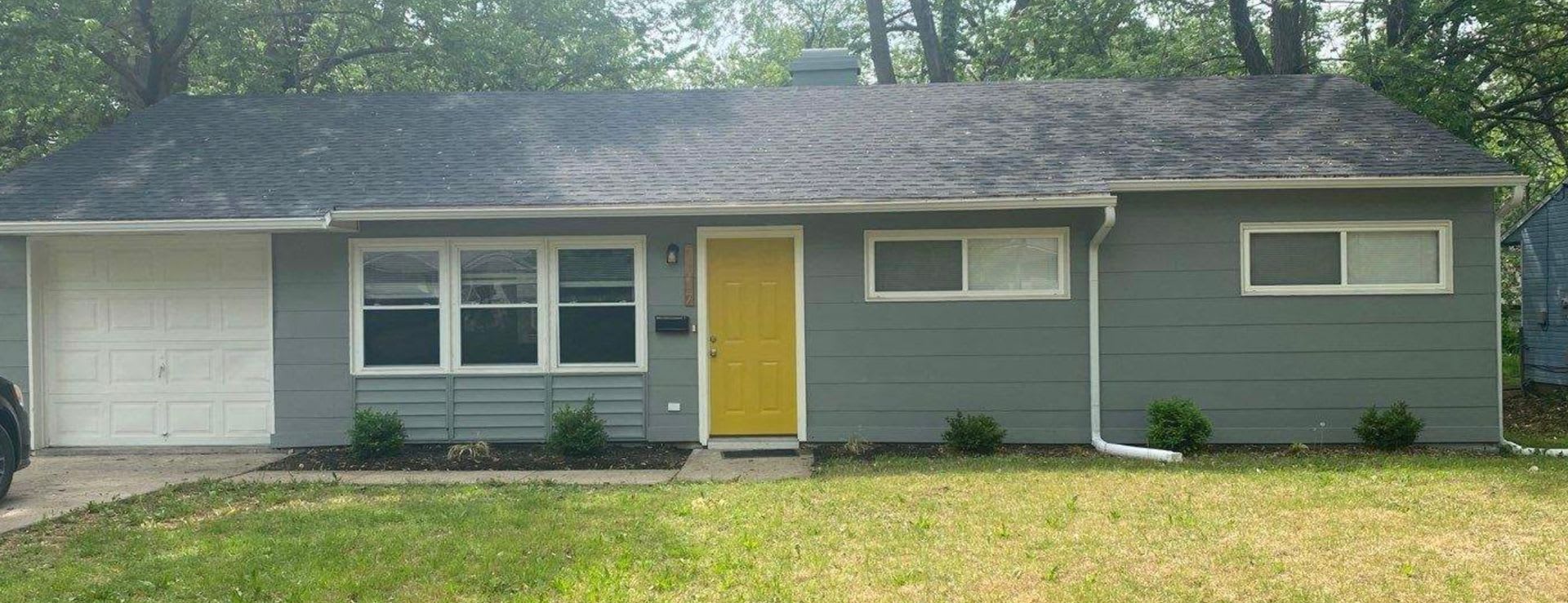 4 Bed, 1 Bath Home in South Kansas City! – photo 1