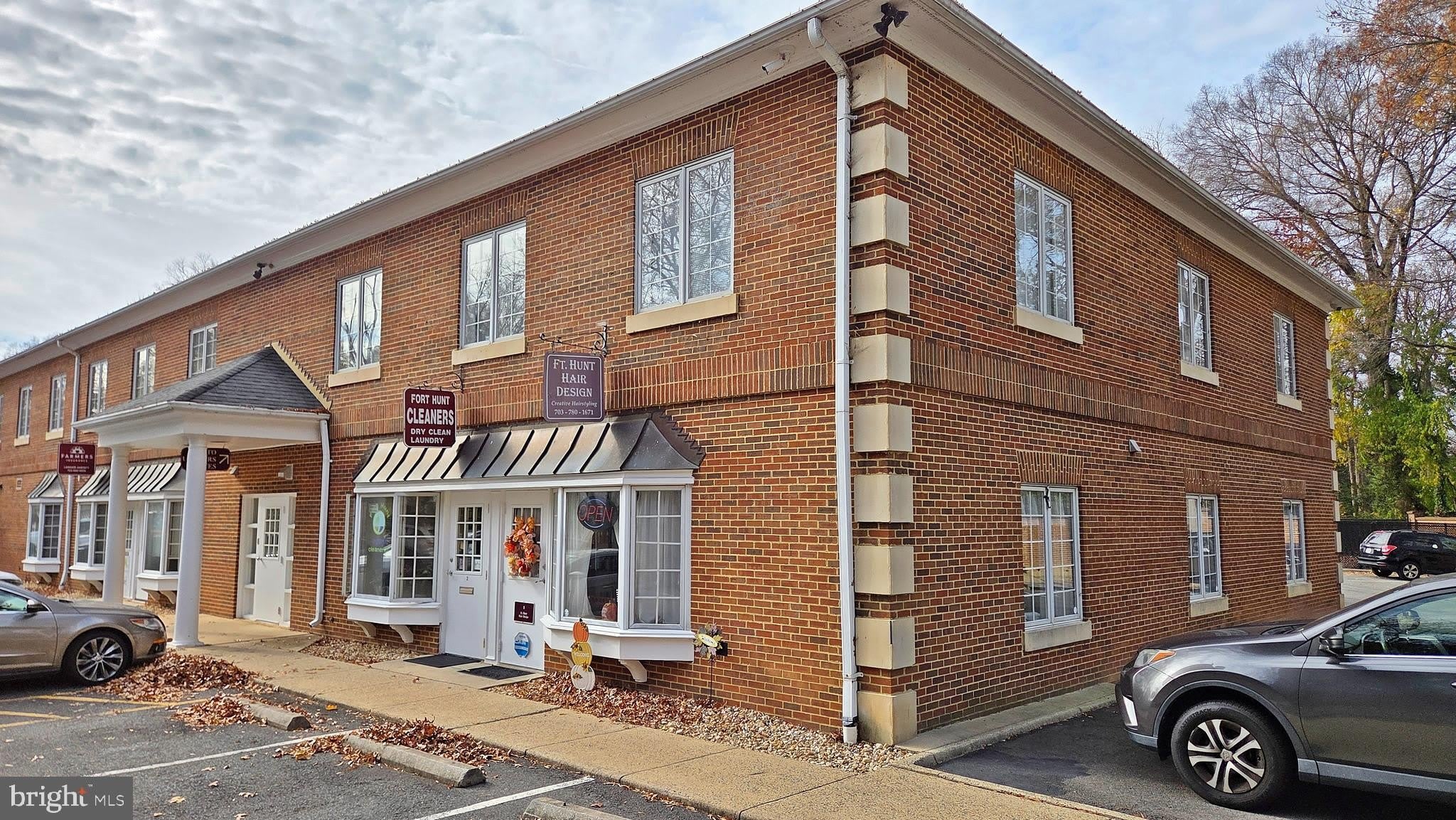 1900 ELKIN Street – photo 1