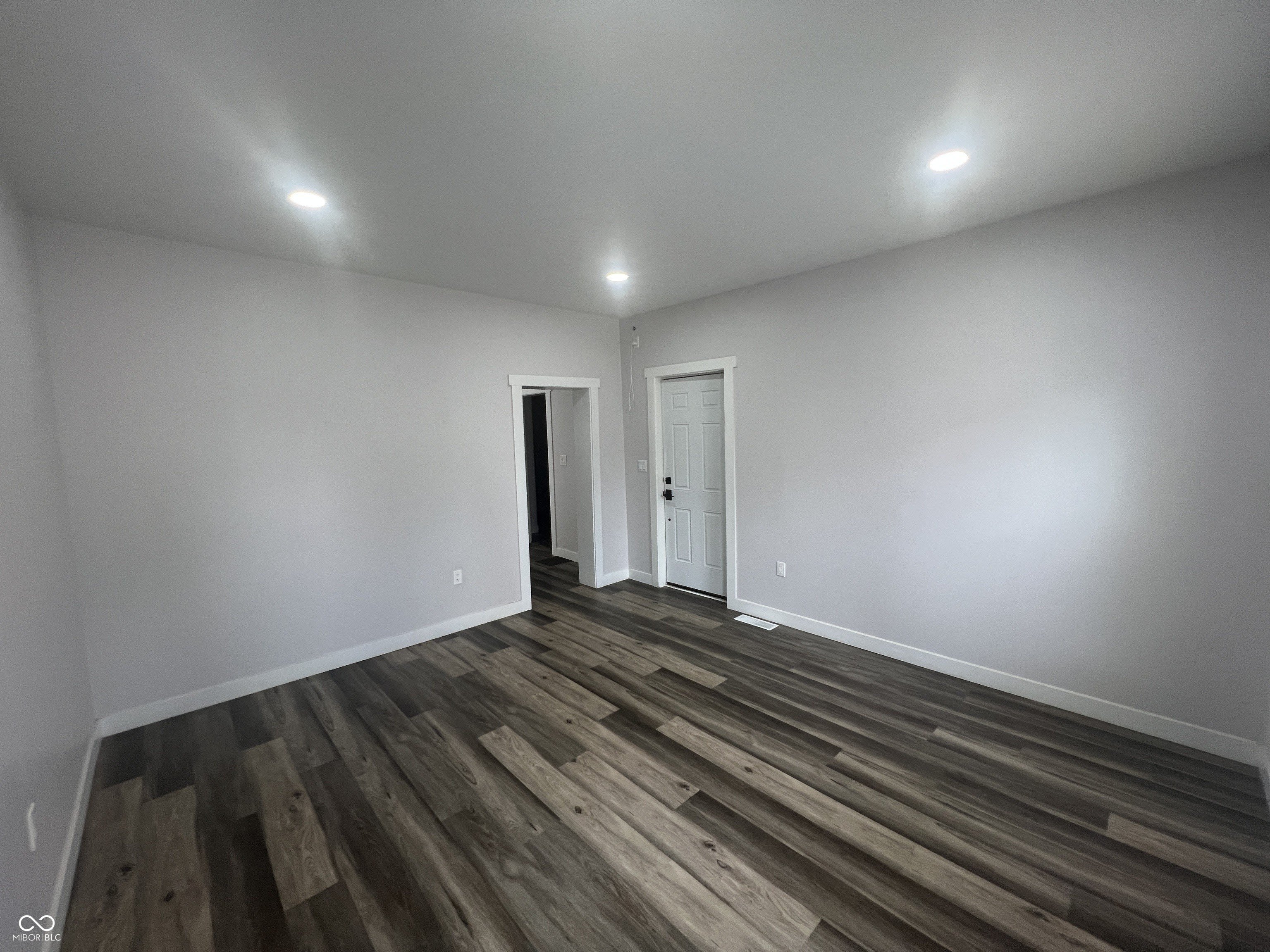 11 Iowa Street – photo 4