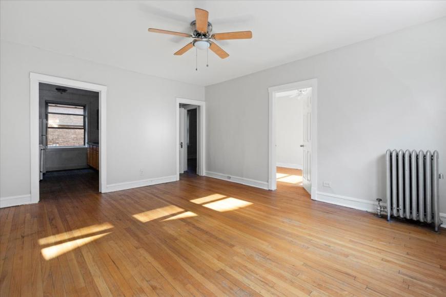 2342 W Touhy Avenue – photo 5
