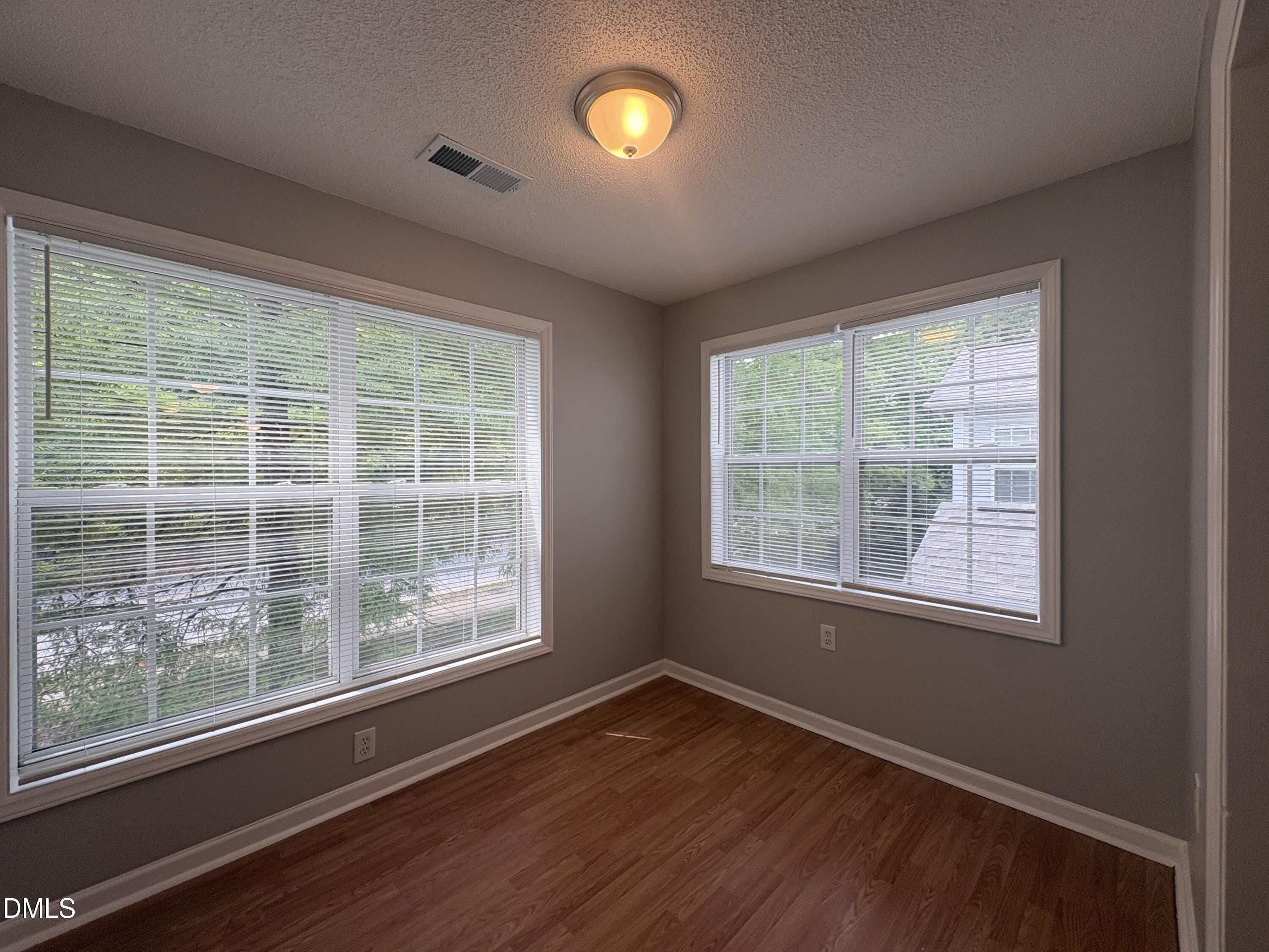 University Meadows – photo 3