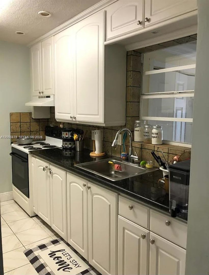 5813 SW 140th Avenue 5813, Miami, FL 33183 – photo 2