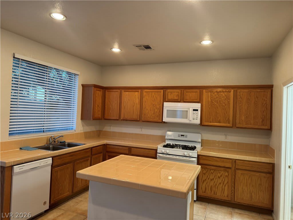 7956 Mohican Canyon Street – photo 2
