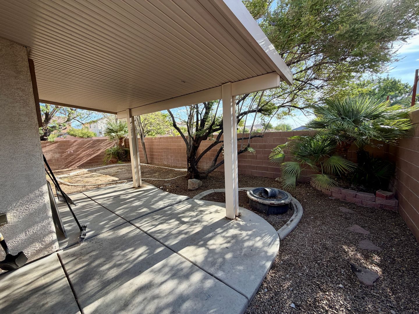Cute NLV single storyhome near parks – photo 2