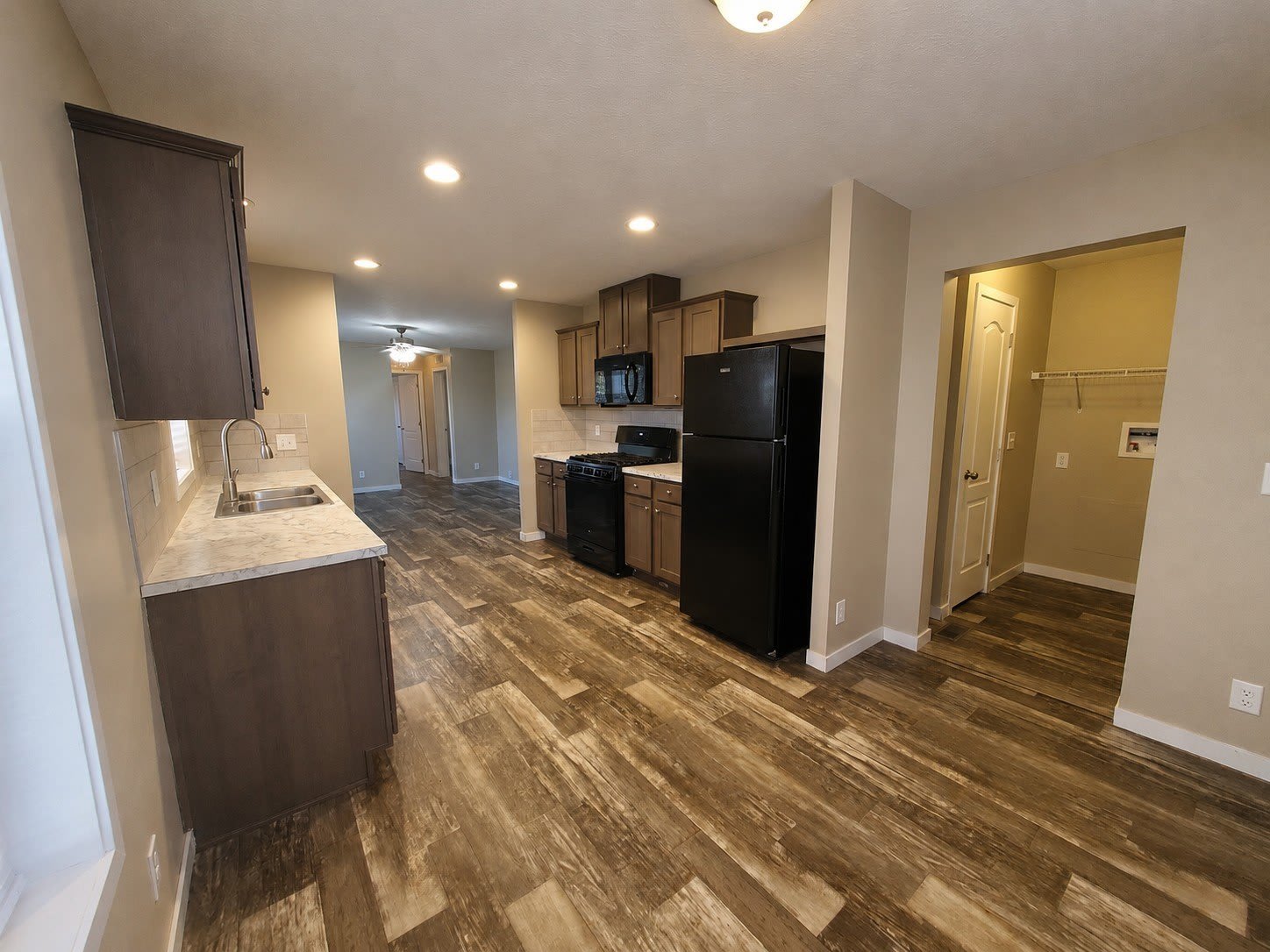 15 Starling Hill Drive – photo 1