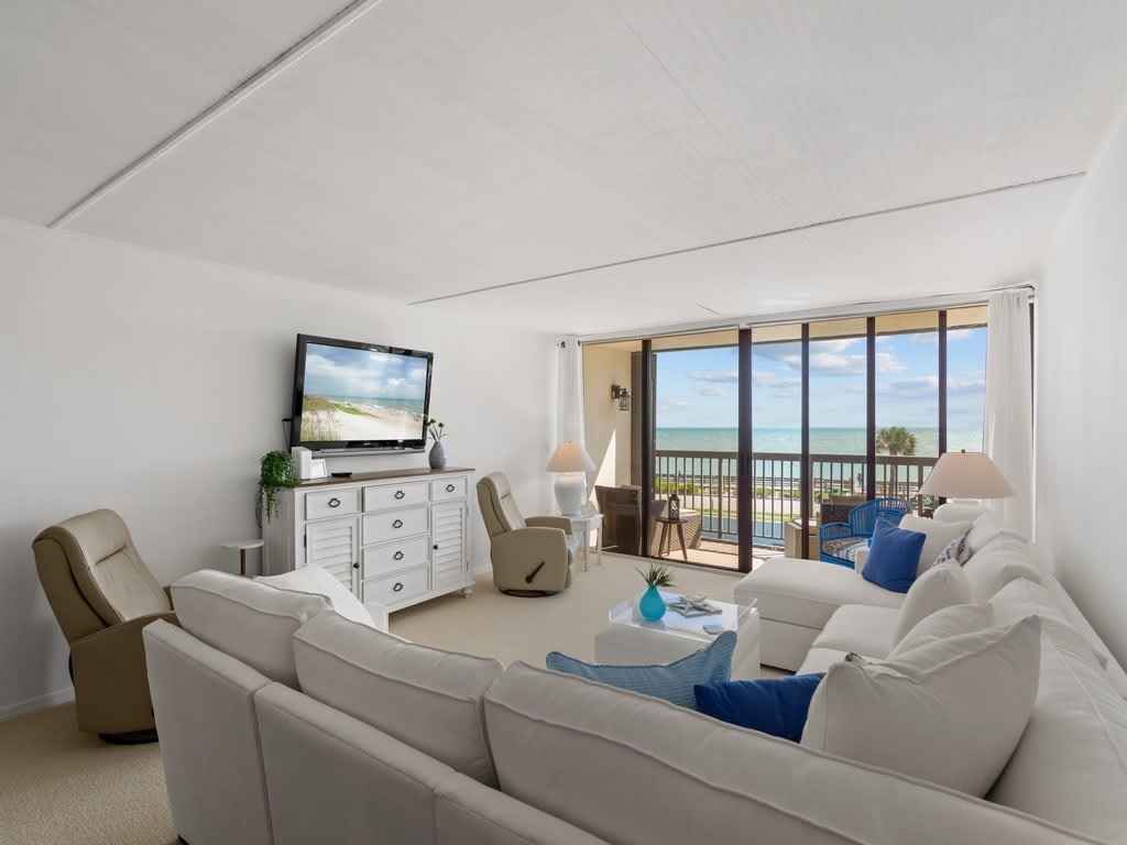 4141 Ocean Drive – photo 2