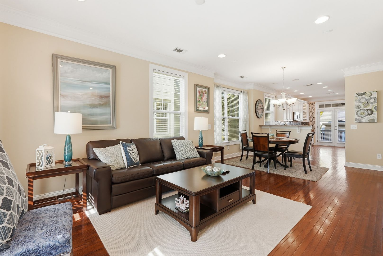 313 Lakeview Drive – photo 5