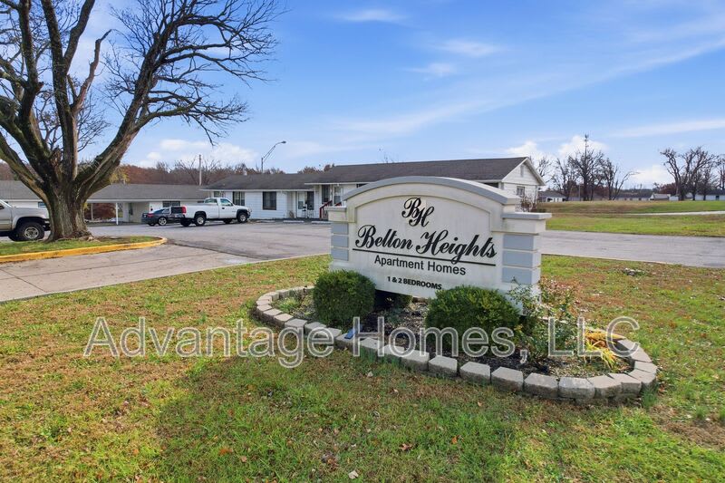 1015 N Scott Ave #3 – photo 2