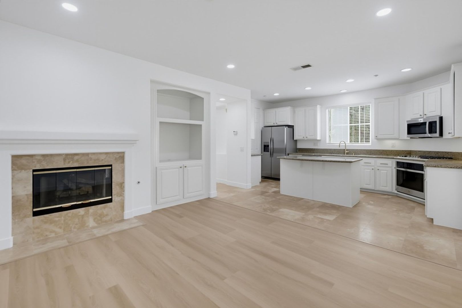 Newly Remodeled 4 Bedroom Townhome in Torrey Highlands – photo 1
