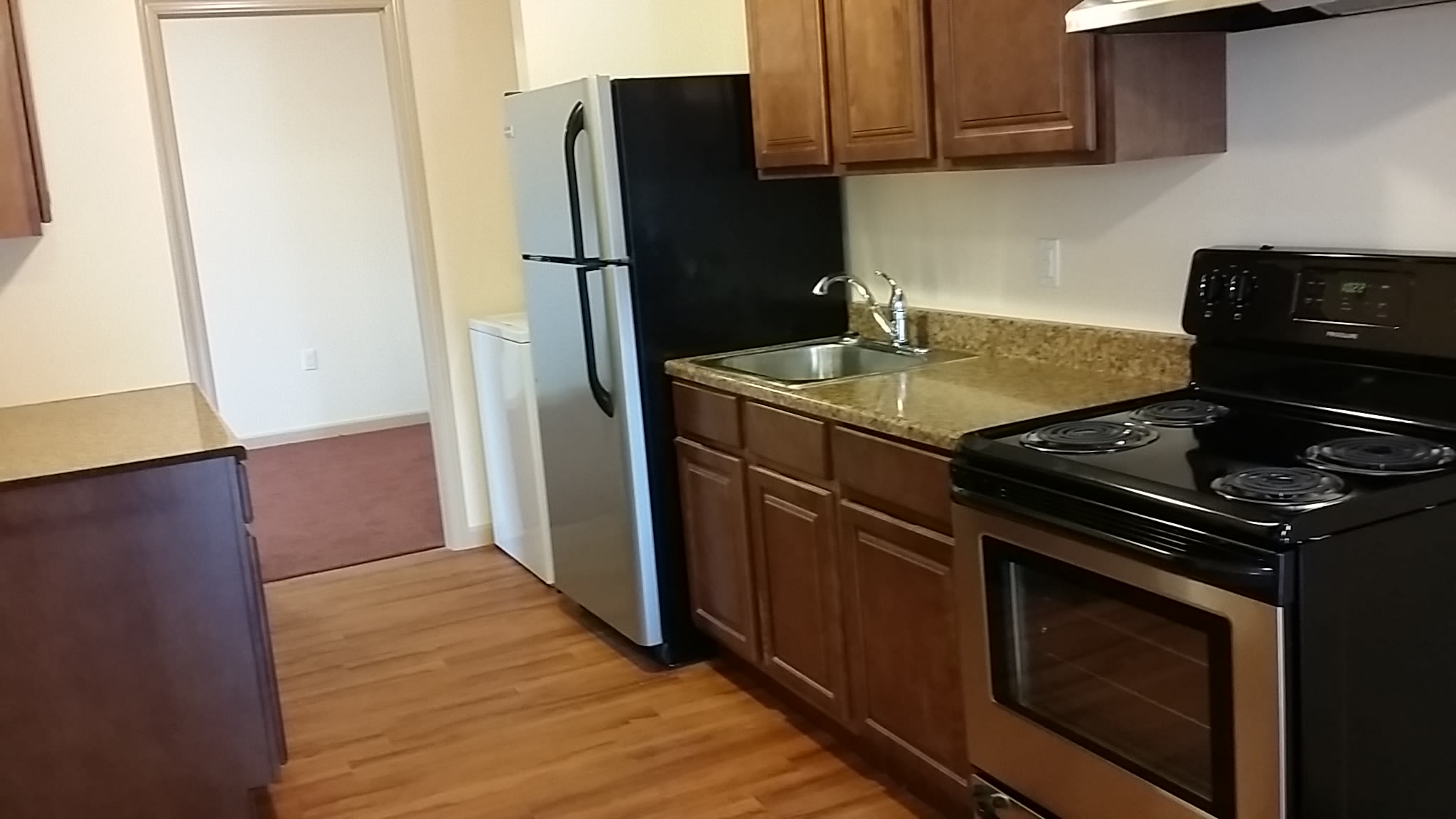 201 University Drive – photo 1