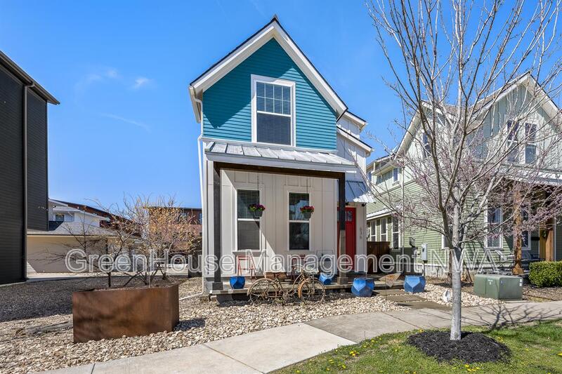 636 SW B ST – photo 2