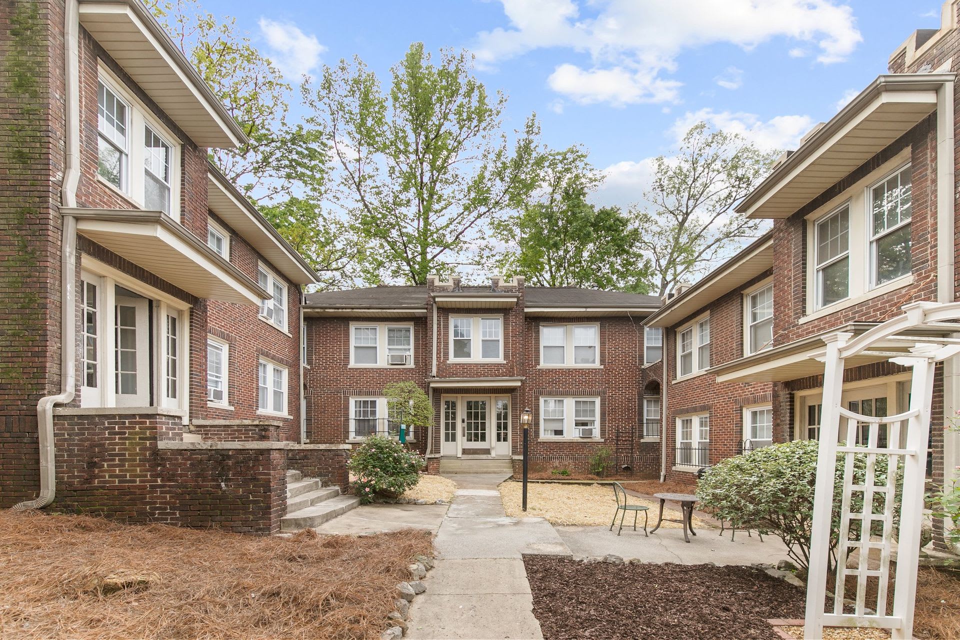 Parkview – photo 1