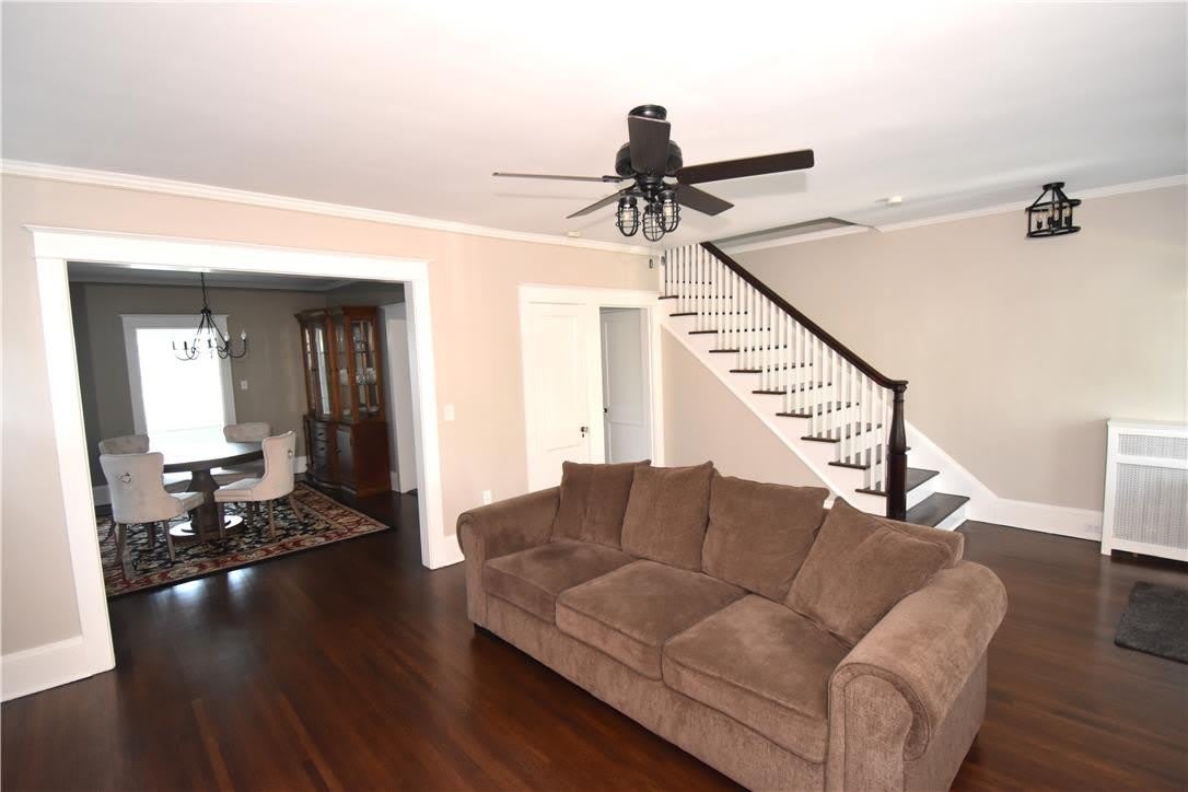 624 Chestnut Terrace – photo 4