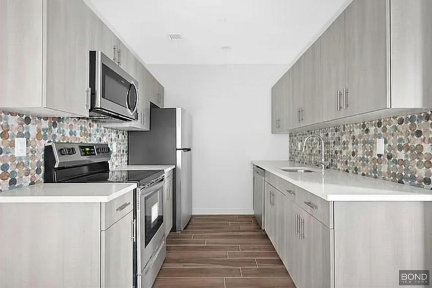 906 East New York Avenue – photo 2