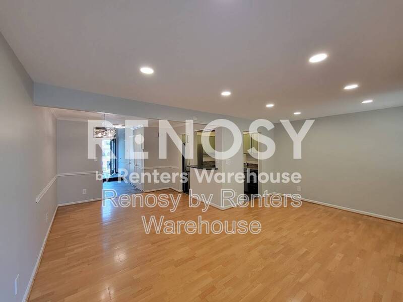 914 Wildwood Square Court – photo 4