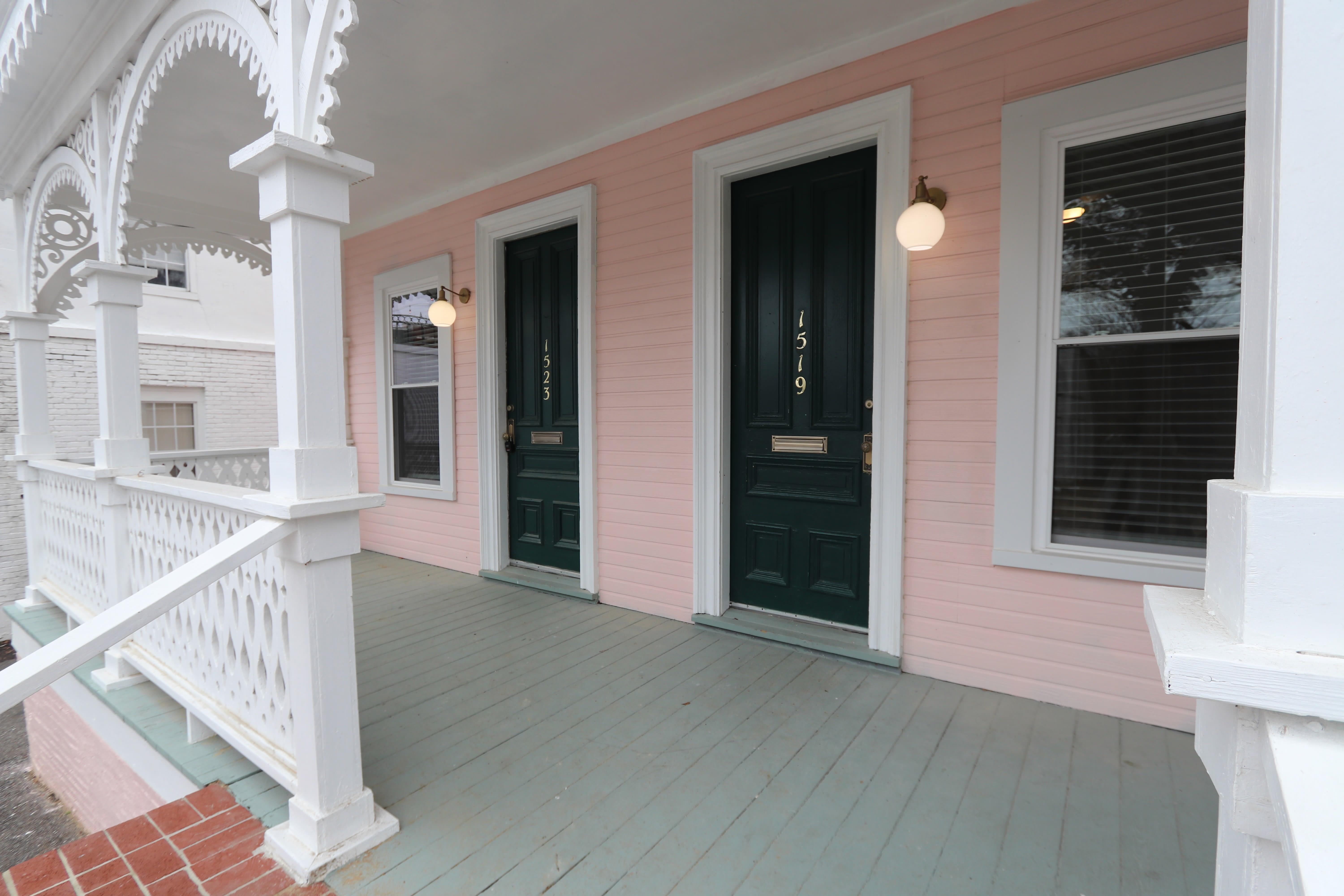 1525 Madison Ave – photo 2