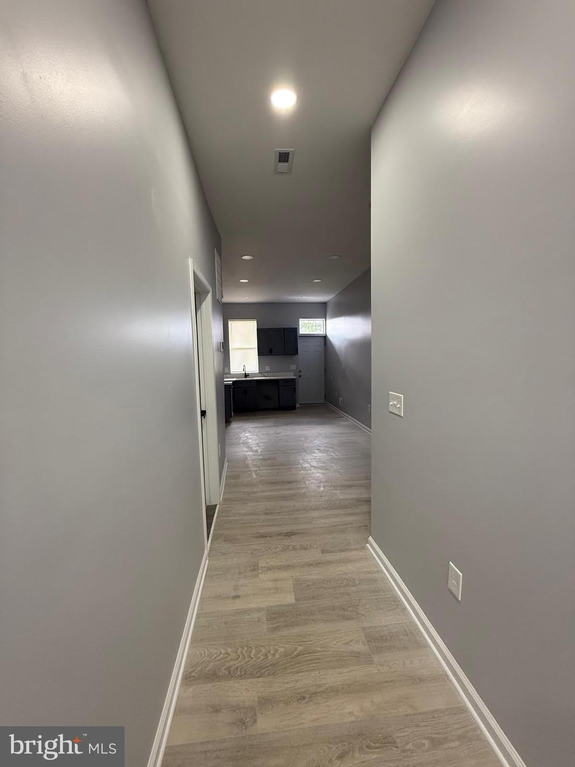 1806 N MOUNT Street – photo 4