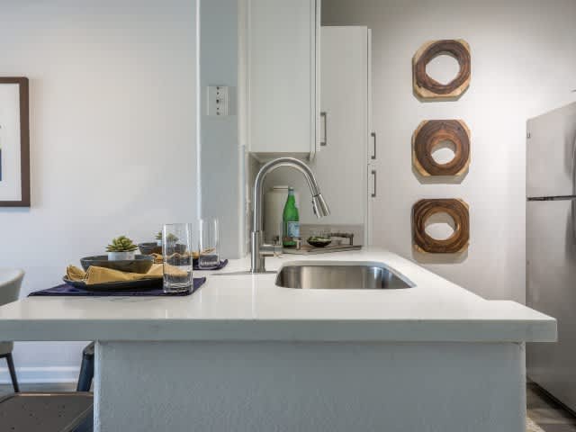 Avana Eastlake – photo 4