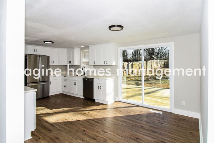 1205 Northeast 84th Terrace – photo 5