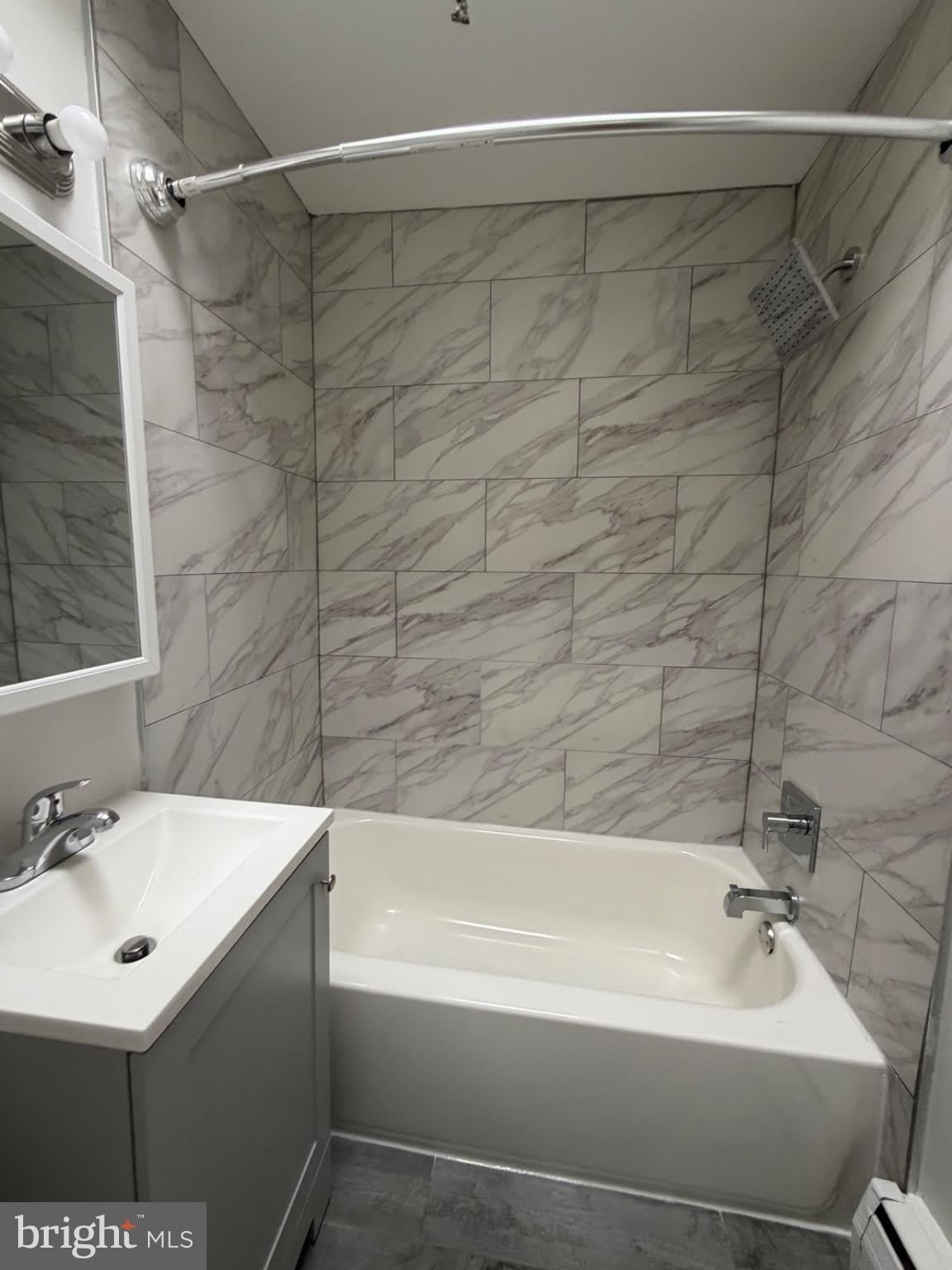 6020 N WARNOCK Street – photo 3