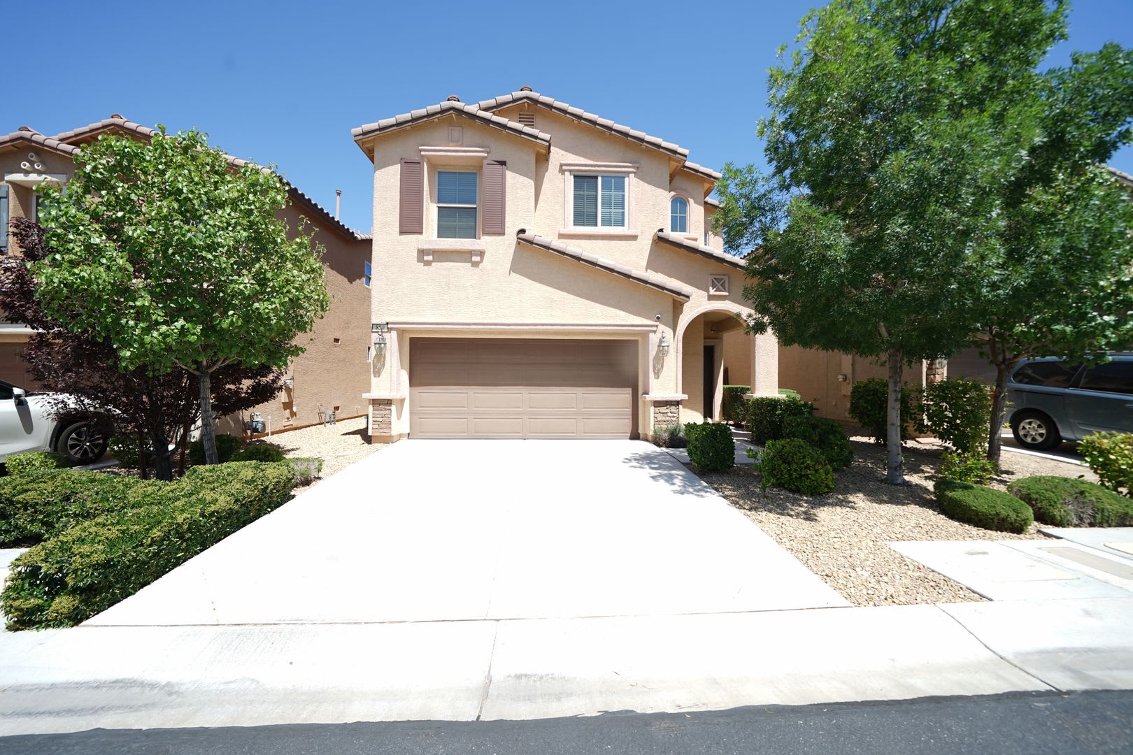 SHOWINGS AVAILABLE NOW – photo 1