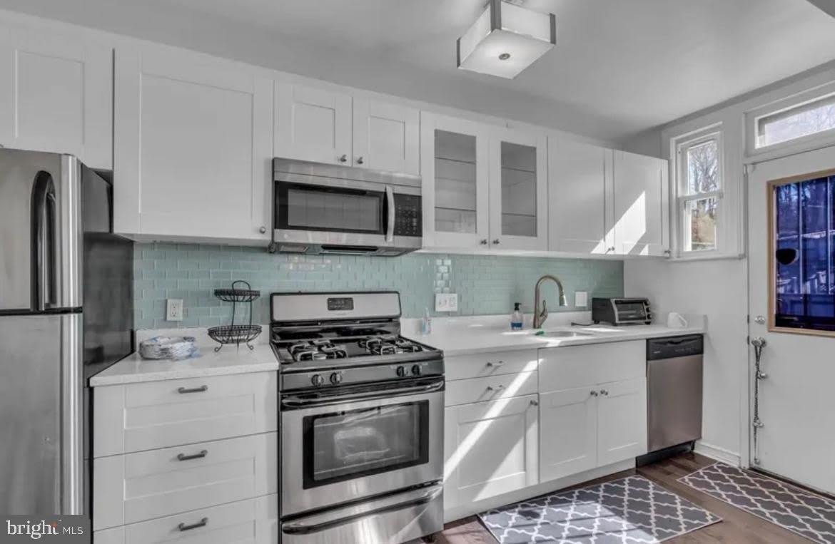 4011 BLAINE ST NE – photo 2