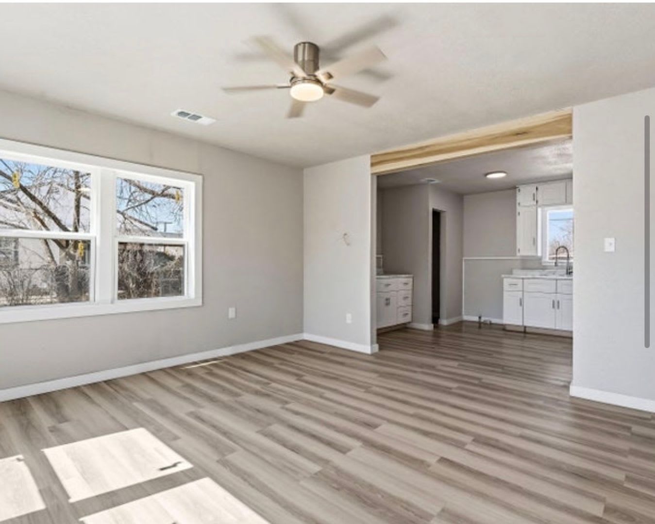Move in special – photo 2