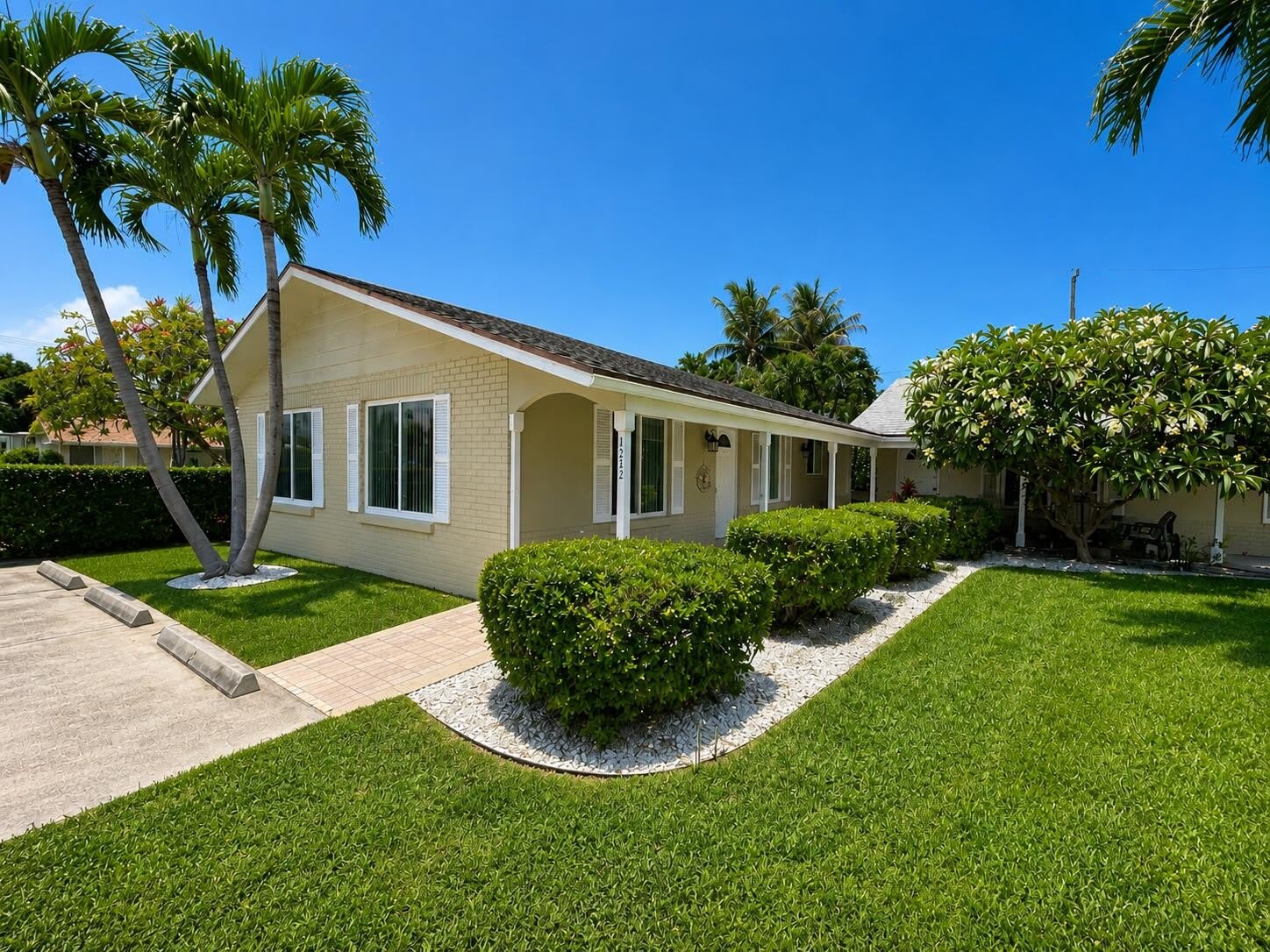 1232 Cabana Road – photo 2
