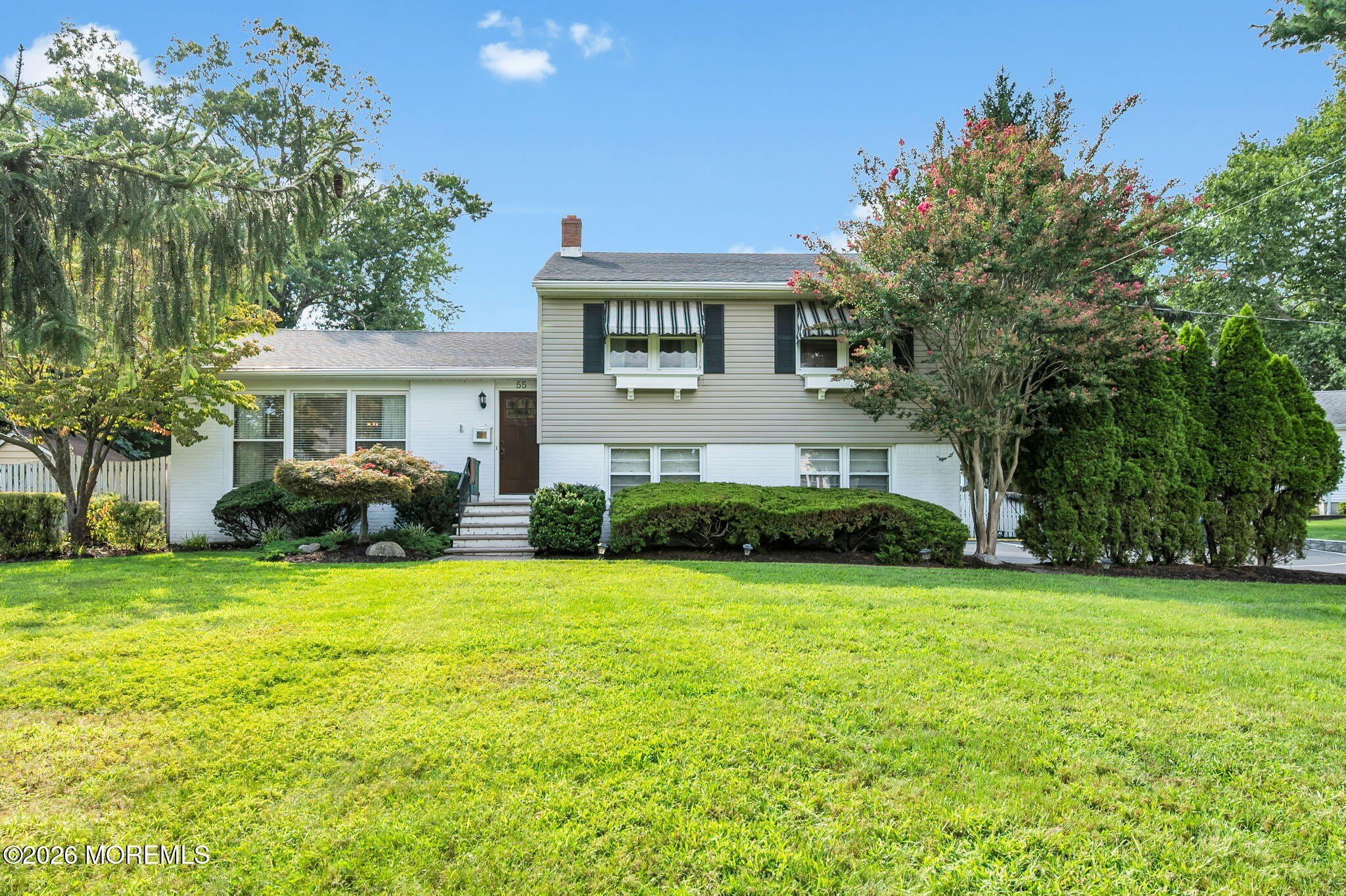 55 S Lake Drive – photo 1