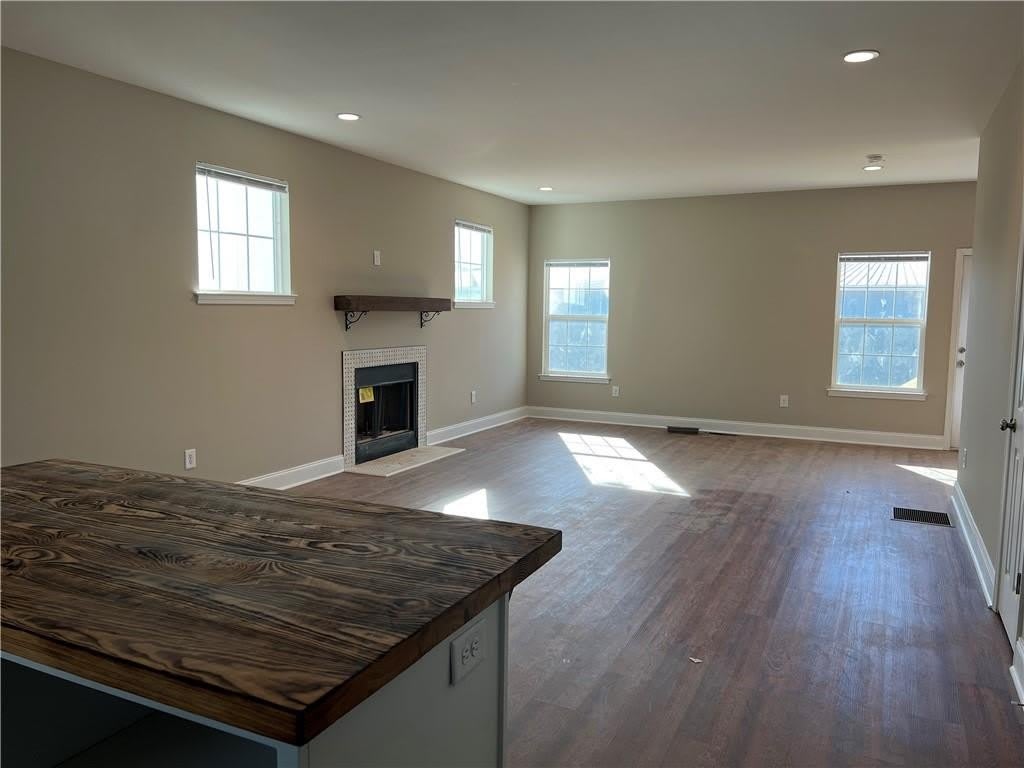 82 Liberty Court – photo 2
