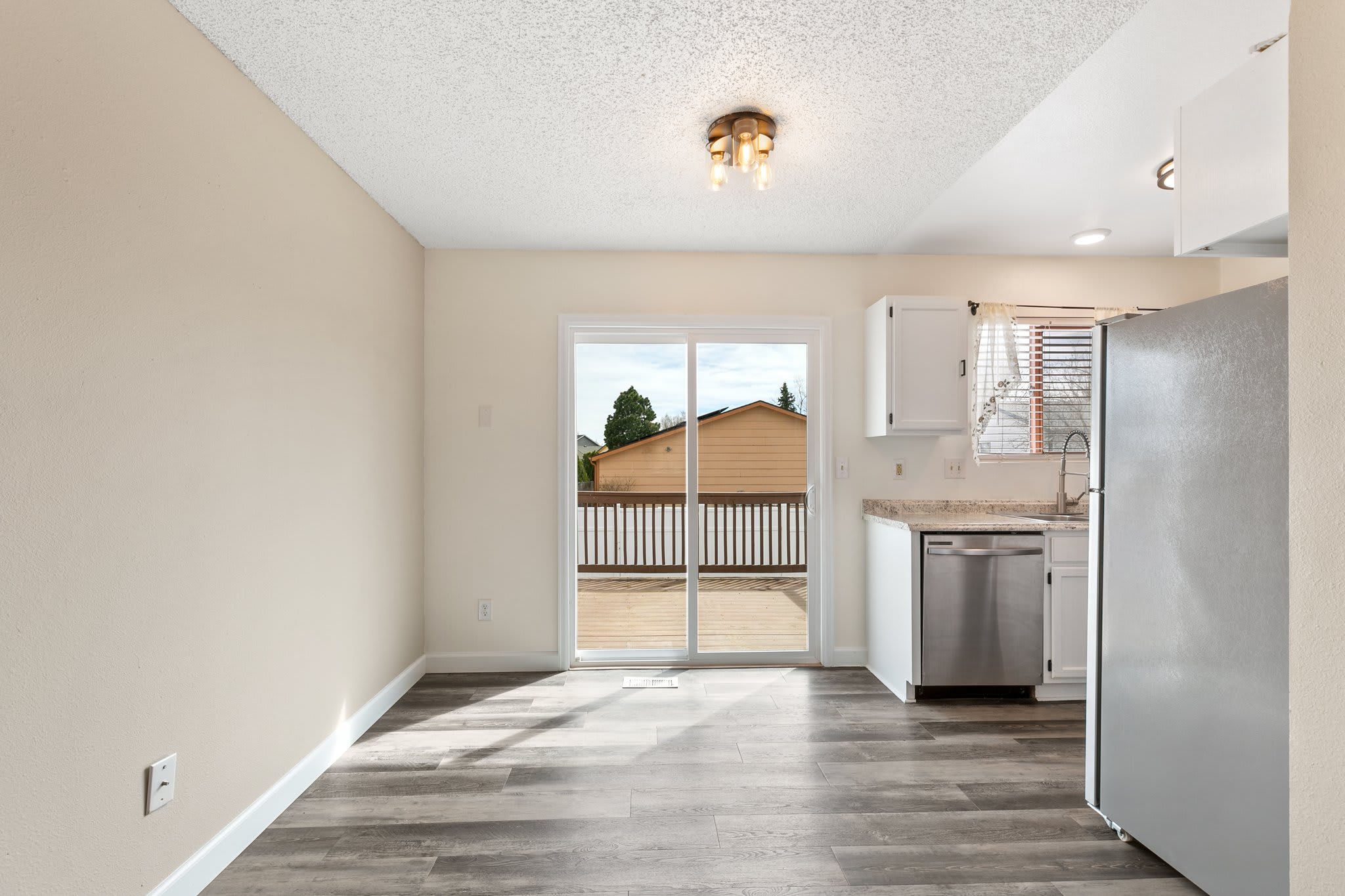 4285 Dye Street – photo 5
